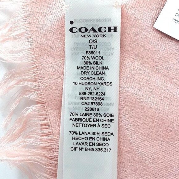 NWT Coach Signature C Wrap Blush - Picture 5 of 6